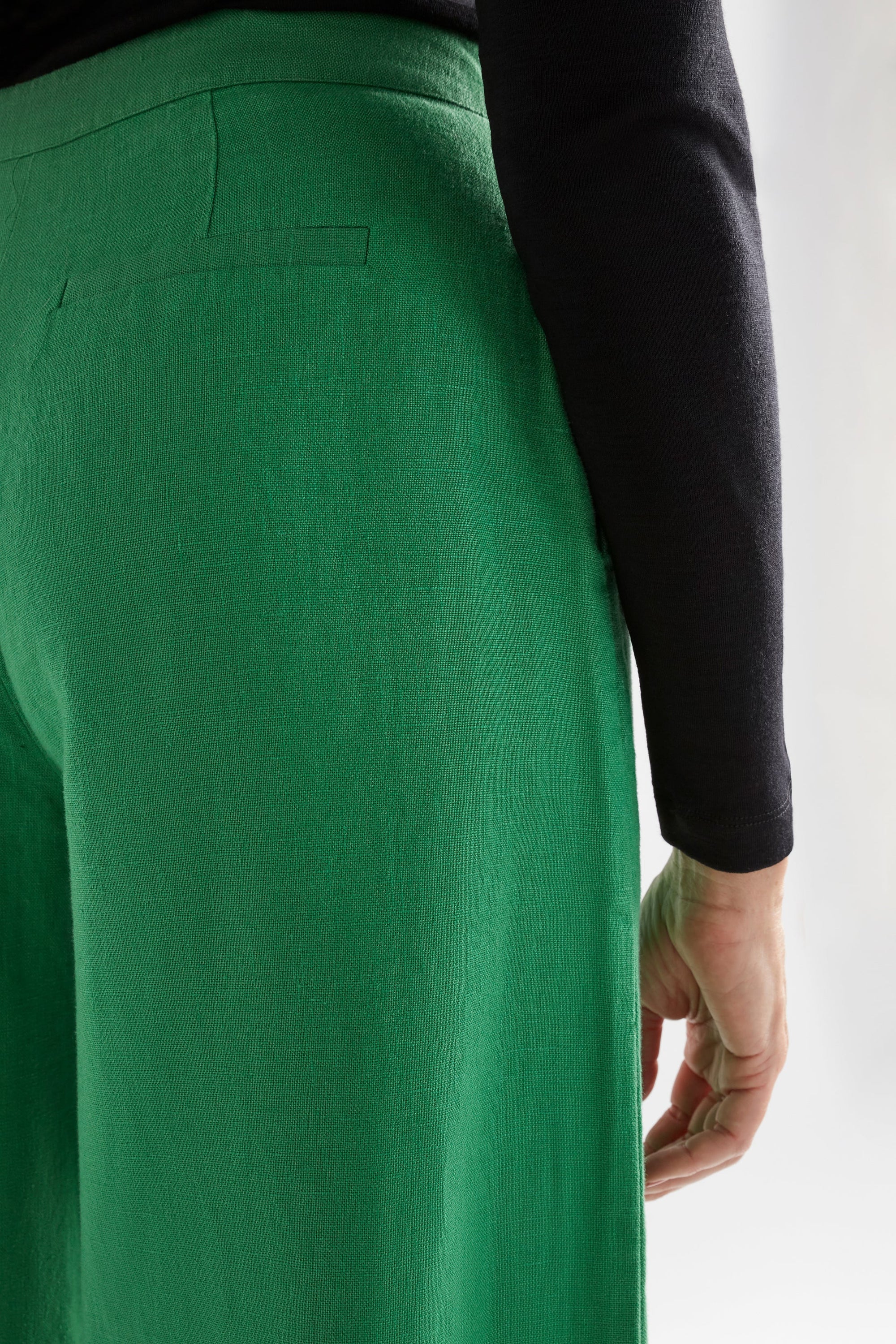 Anneli Pant | Ivy Green