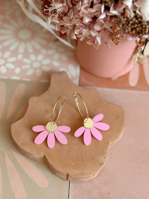 Jumbo Daisy Hoop Earring | Candy Pink