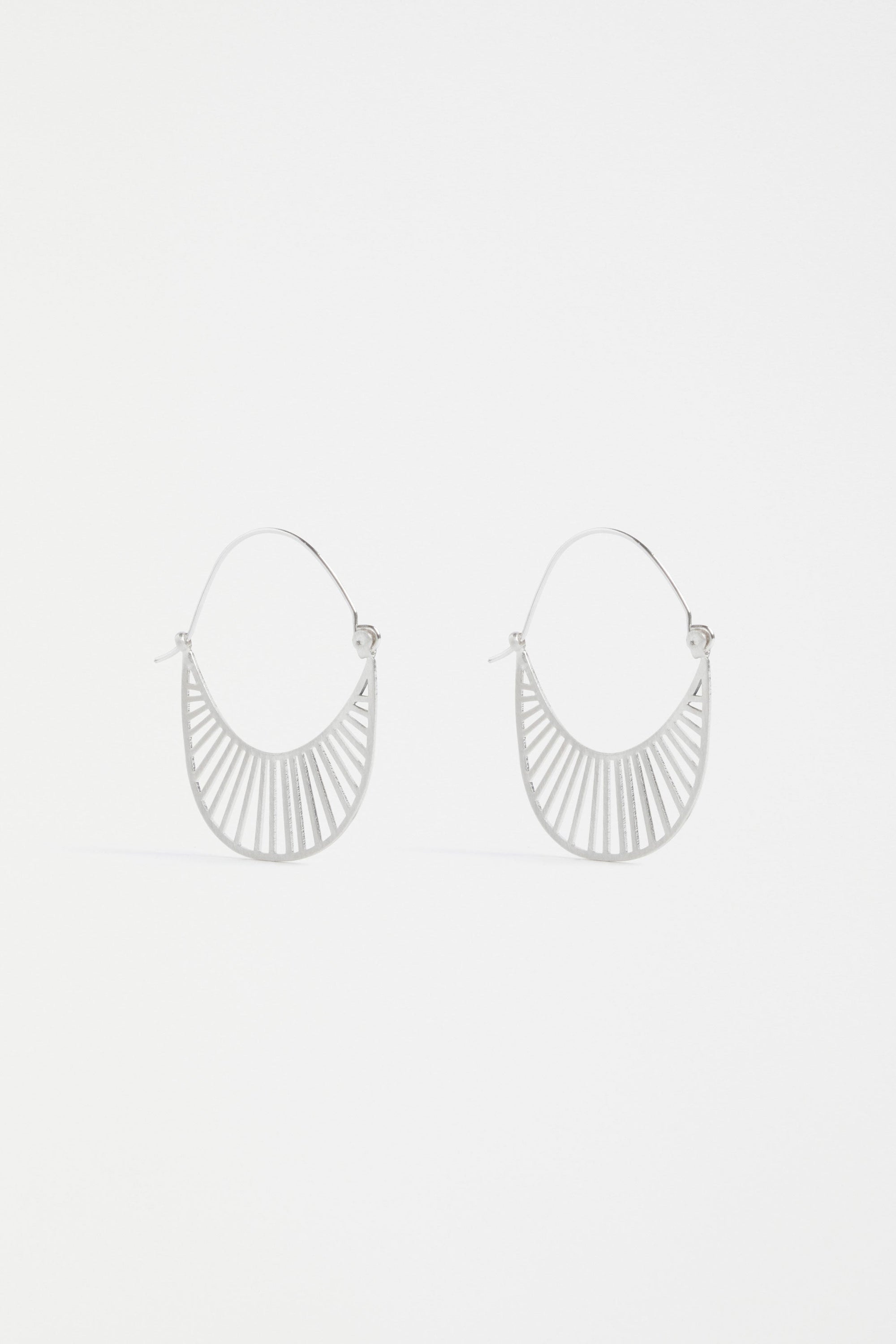 Solsken Small Hoop Earring