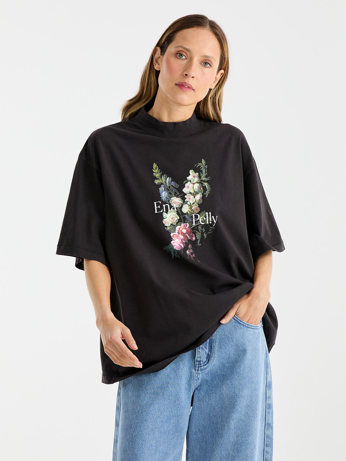 Antique Flower Tee | Vintage Black