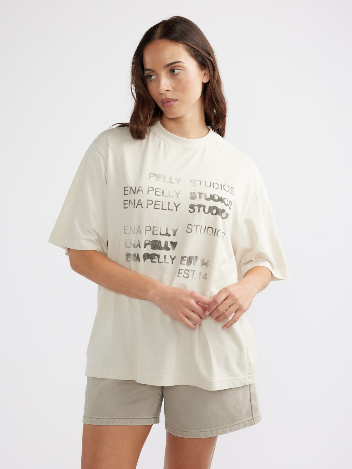 Blurred Logo Tee | Cement